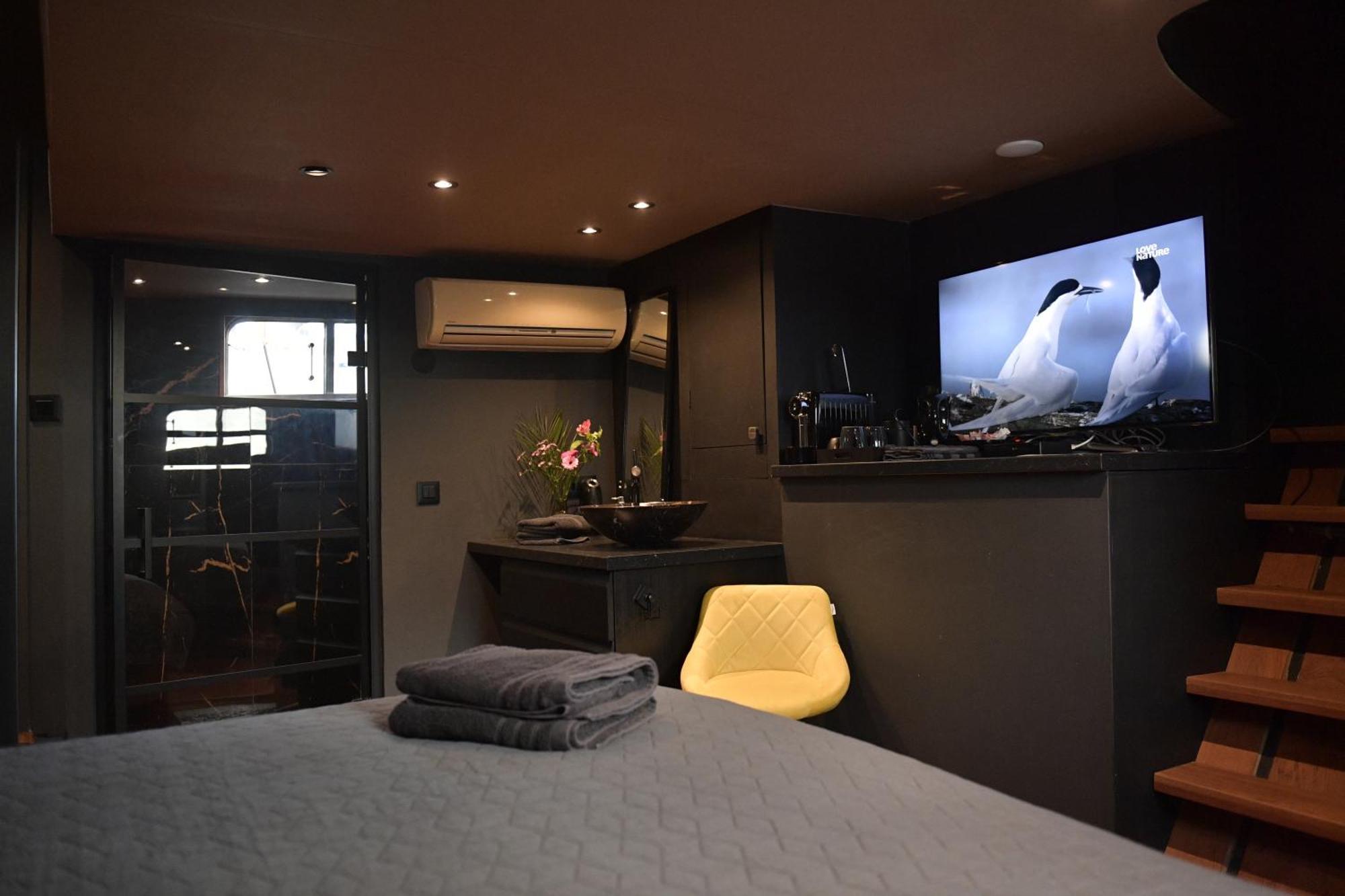 Hotel Euphrate Houseboat Amsterdam Exteriér fotografie