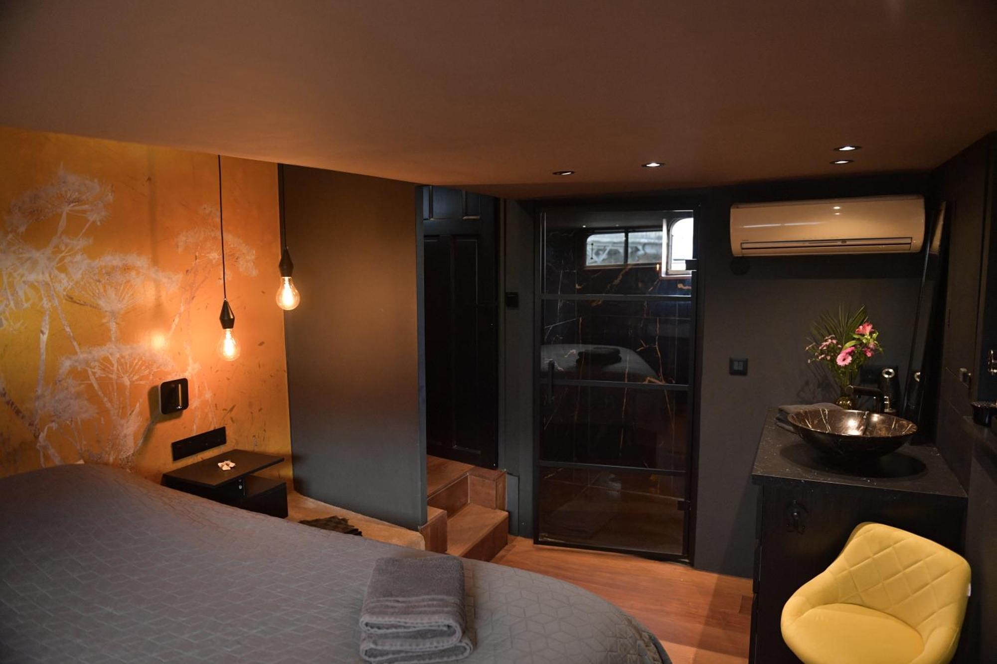 Hotel Euphrate Houseboat Amsterdam Exteriér fotografie